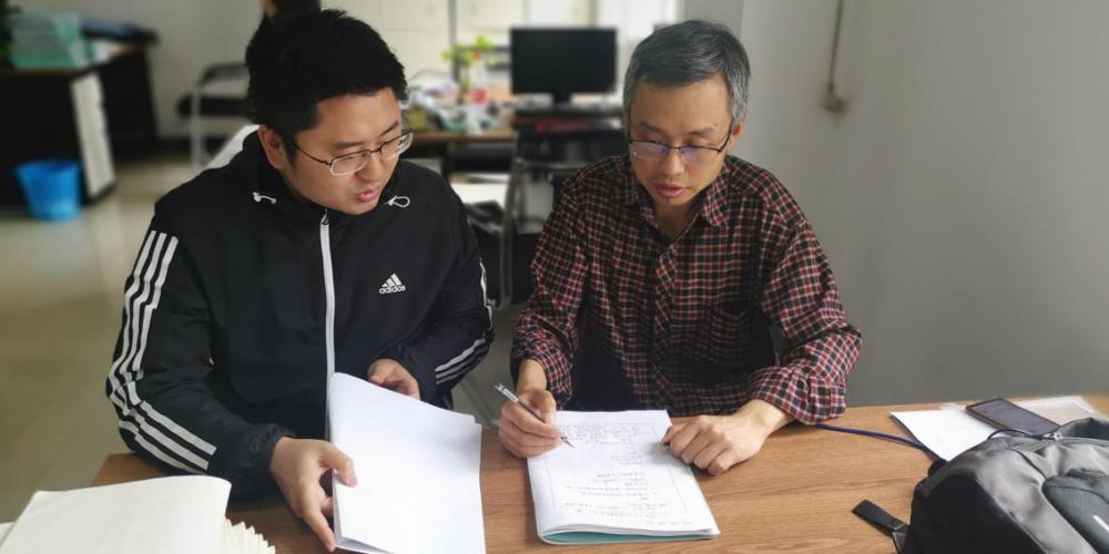 通信系"终端软件开发技术课程组"进行教学进度讨论会